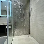 Twin Tower Luxury Service Apartment